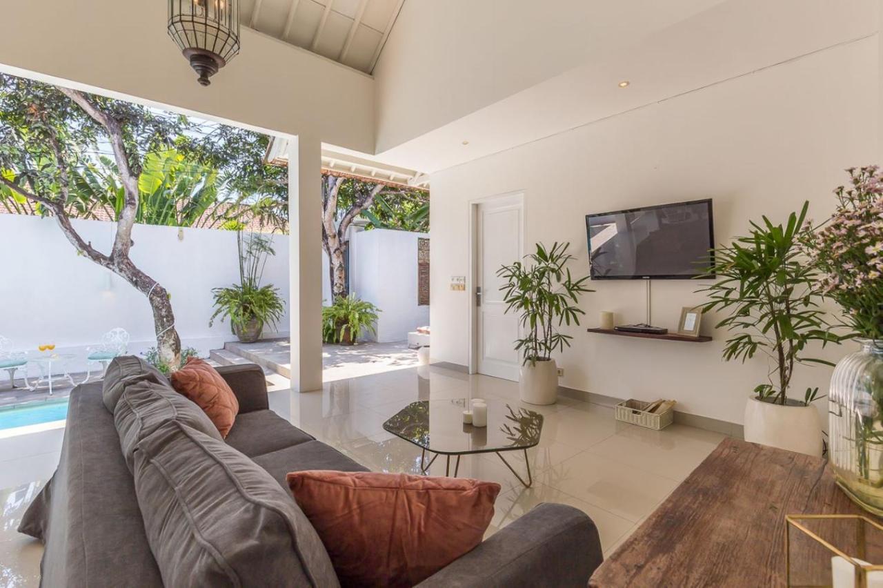 Modern 3Br Pool Villa Verone In Seminyak, Bali Canggu (Bali) Exterior photo