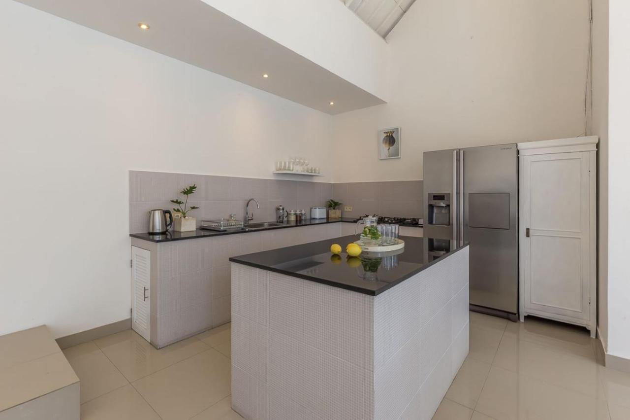 Modern 3Br Pool Villa Verone In Seminyak, Bali Canggu (Bali) Exterior photo